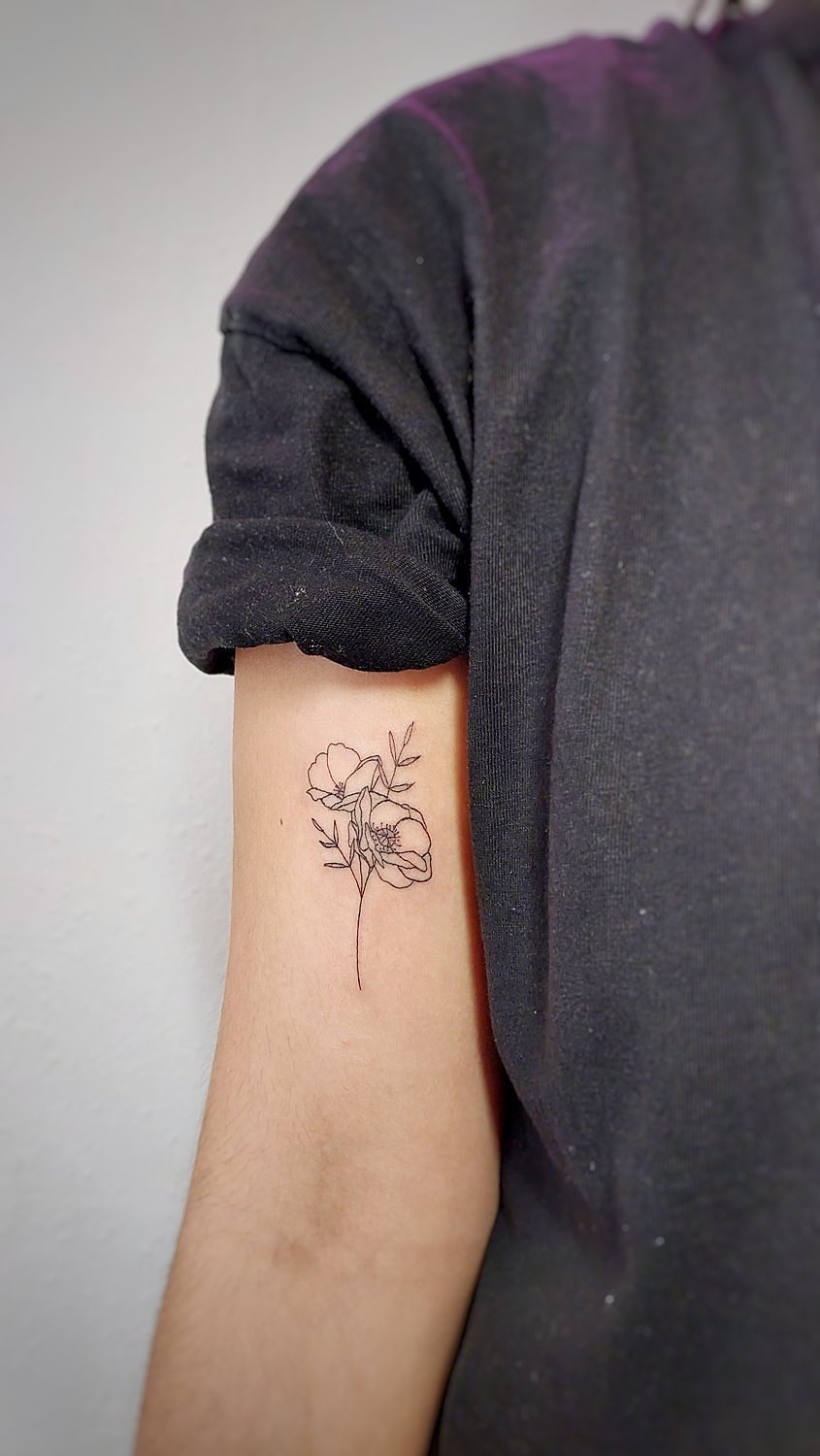 August Birth Flower Tattoo with Name Ideas